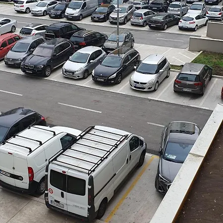 Odmor U Podgorici. * Podgorica