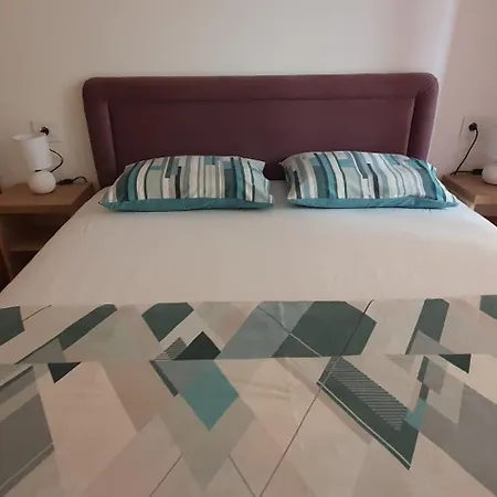 Daire Odmor U Podgorici. Podgoriçe